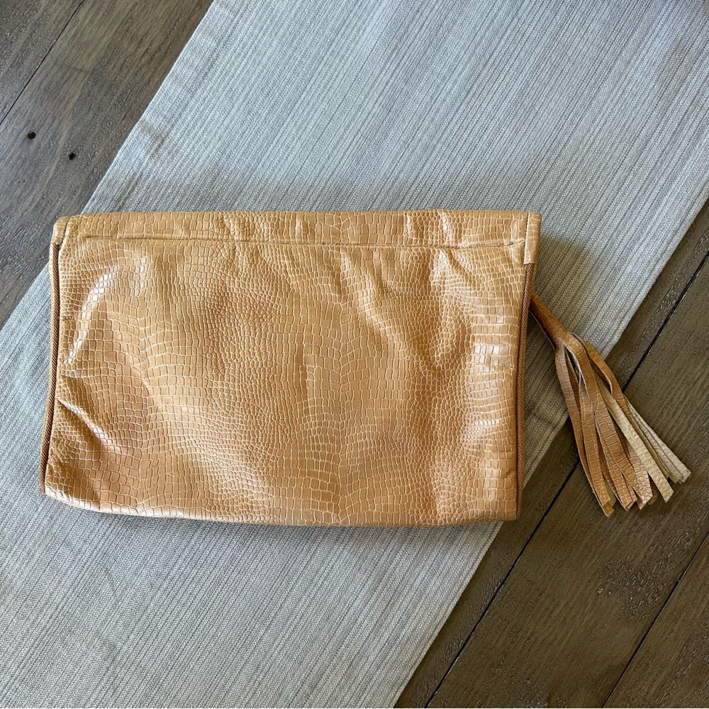 Lisandro Sarasola Vintage Leather Croc Embossed Foldover Clutch with Tassel - Picture 6 of 16